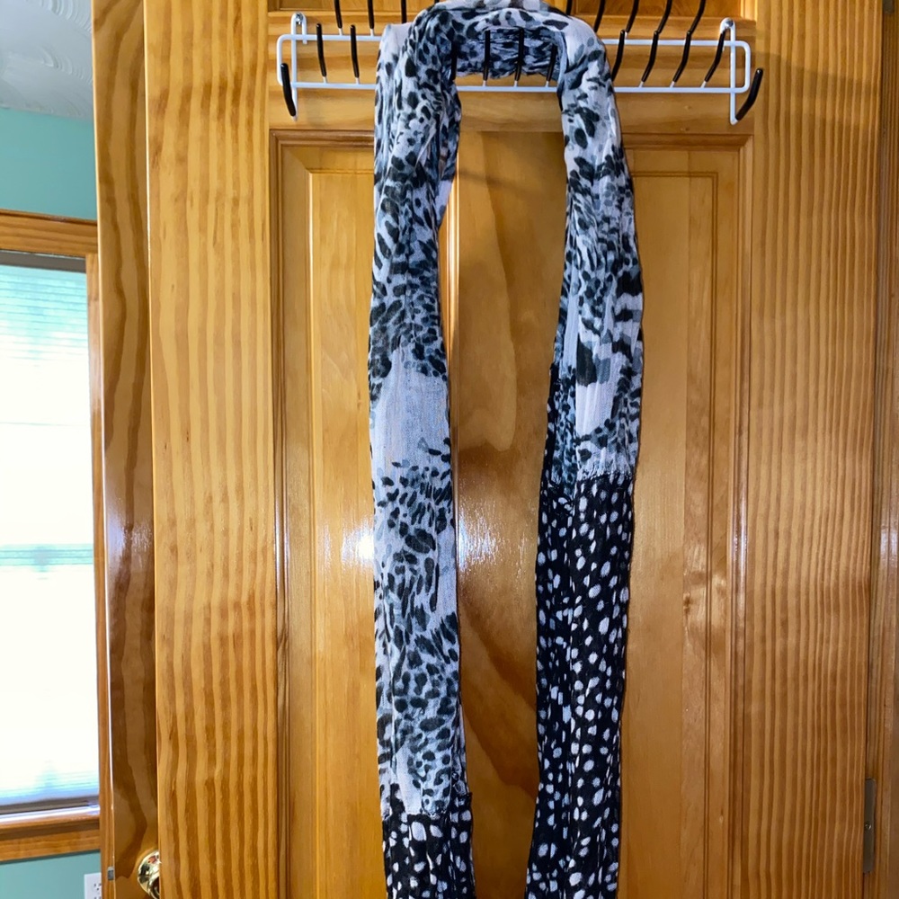 Infinity scarf
